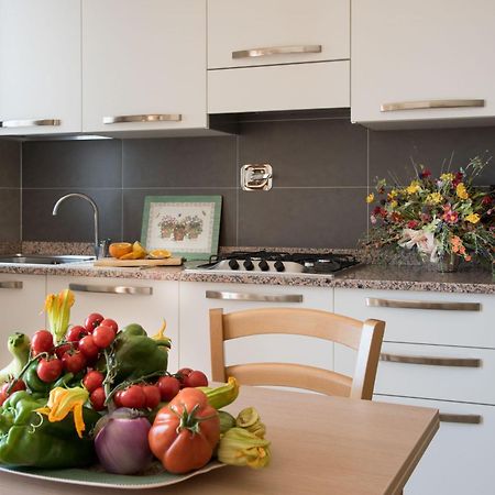 Residence Oleandro Пиетра Лигуре Екстериор снимка