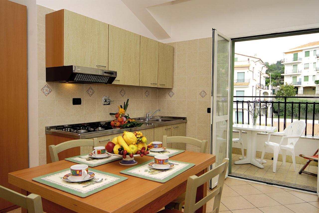 Residence Oleandro Пиетра Лигуре Екстериор снимка